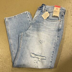 Levi’s 550 RELAXED Light Wash Distressed Jeans NWT 34/30
